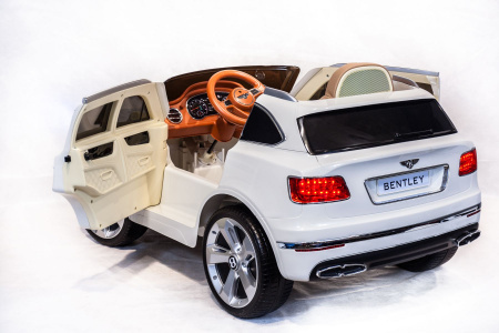 Электромобиль Bentley Bentayga Белый